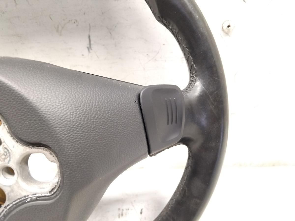 VW Golf Sportsvan original Lederlenkrad mit DSG-Schalttasten 5G0419091GF E74