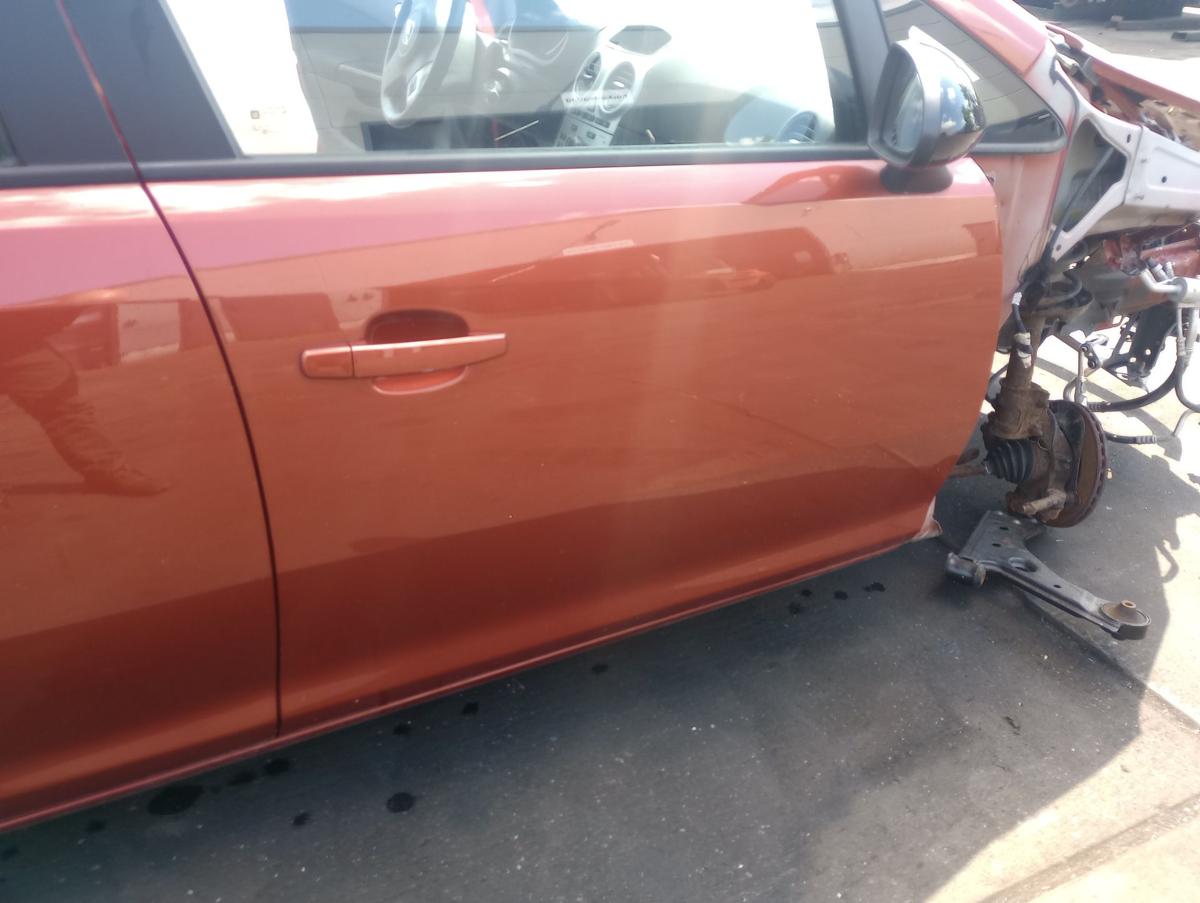 Opel Corsa D orig Tür vorn rechts 5Trg Beifahrertür Z50K Curry Red Bj 2012