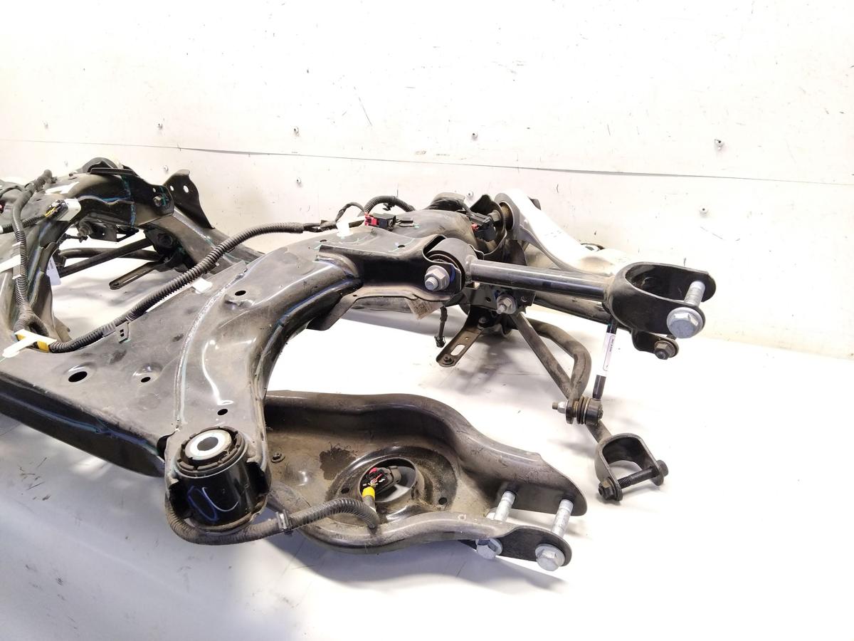 Tesla Model Y RWD Hinterachsträger Hilfsrahmen Hinterachse mit Lenkern Bj.2023