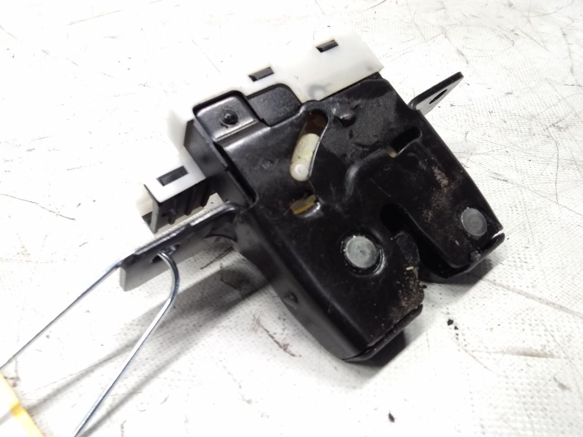 Renault Megane 2 original Schloß Heckklappe BJ2004 4-türig Stufenheck