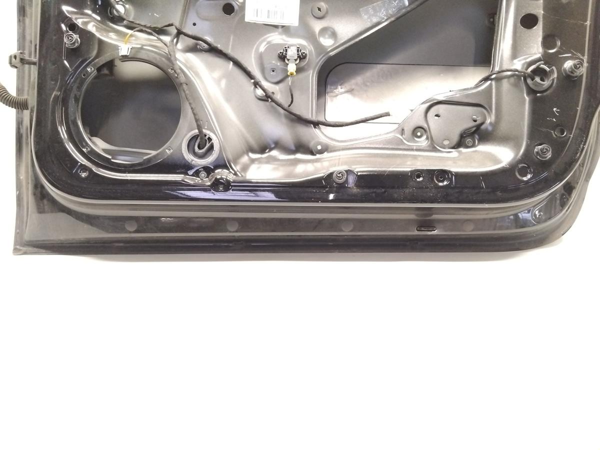 Audi A1 8X T&uuml;r vorn rechts Fahrert&uuml;r brillantschwarz LY9B 3-t&uuml;rig BJ2010