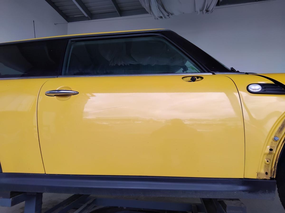 Mini II R56 One T&uuml;r vorn rechts Beifahrert&uuml;r A58 Mellow Yellow BJ2008 3-t&uuml;rig