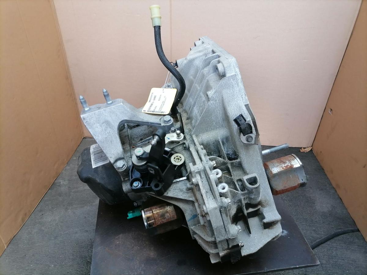 Dacia Sandero 2 Getriebe 5-Gang Gearbox JH3336 BJ18