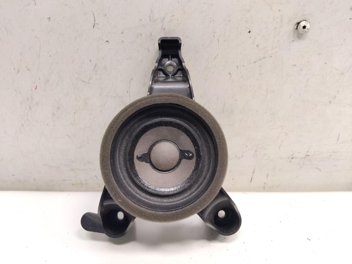 Audi A8 D4 4H original Subwoofer inkl. 2 Surroundlautsprecher hinten Bose BJ2015