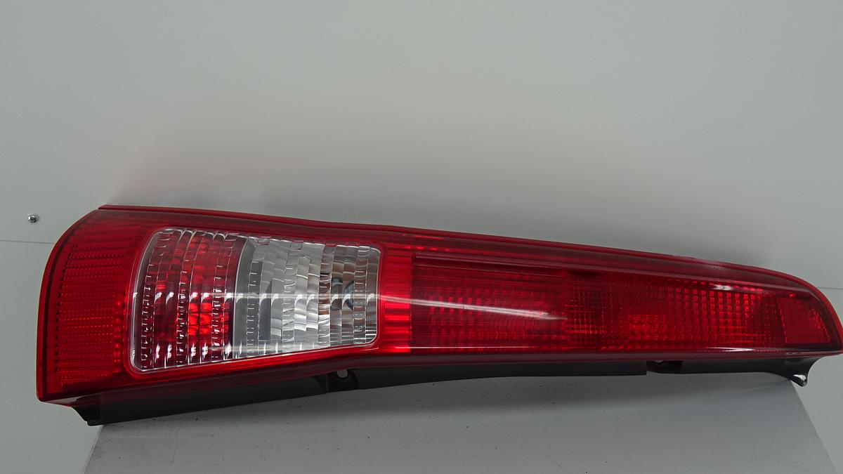 Daihatsu Cuore Bj2004 Rückleuchte Rücklicht links rot weiss
