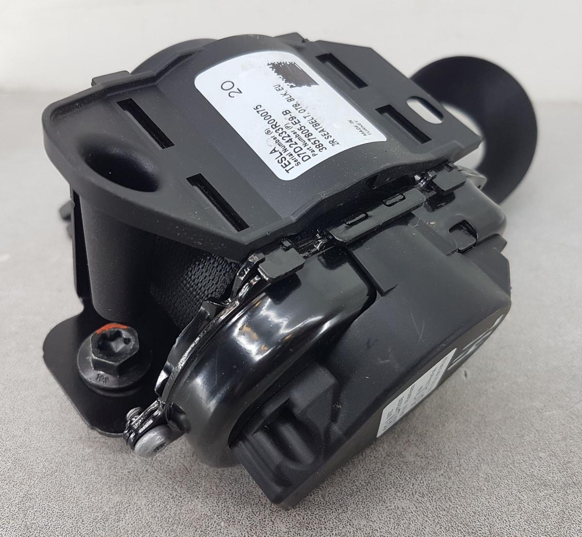 Tesla Model Y Juniper Sicherheitsgurt hinten rechts Bj2025 3857805-E9-B