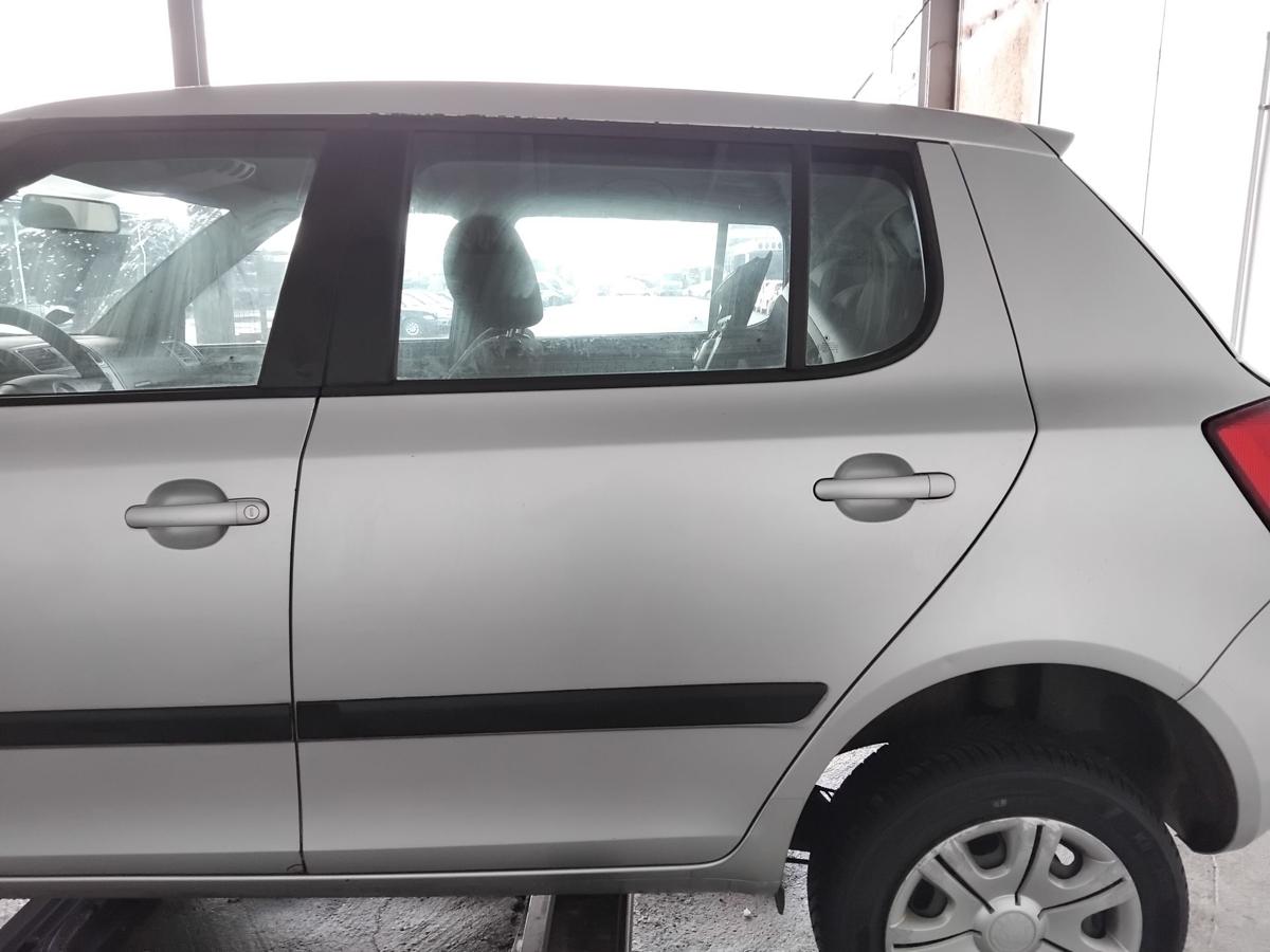 Skoda Fabia 2 5J T&uuml;r hinten links LA7W reflexsilber 5-t&uuml;rig Flie&szlig;heck BJ2008