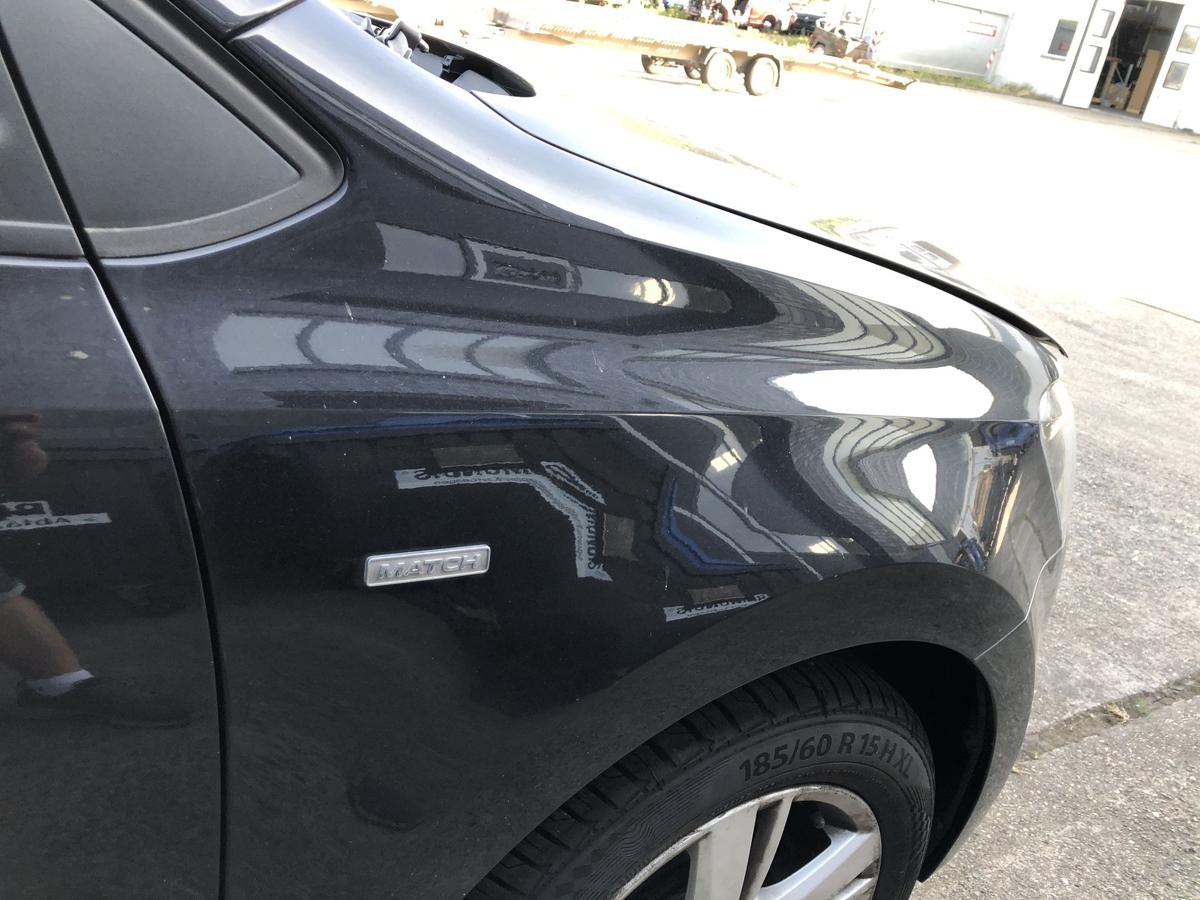 VW Polo 6R Kotflügel vorn rechts Beifahrerseite LC9X Deep Black Perl