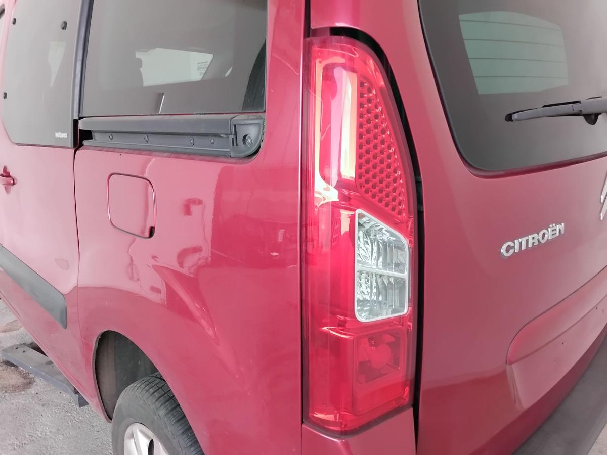 Citroen Berlingo 2 orig R&uuml;ckleuchte Heckleuchte links Fzg. mit Heckklappe BJ2010