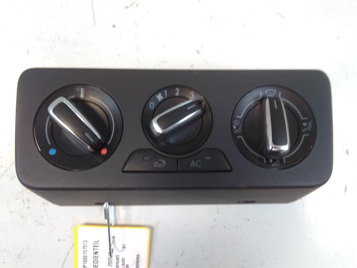 Audi A1 8X original Heizungsregulierung Klimabedienteil BJ2010 8X0820045A