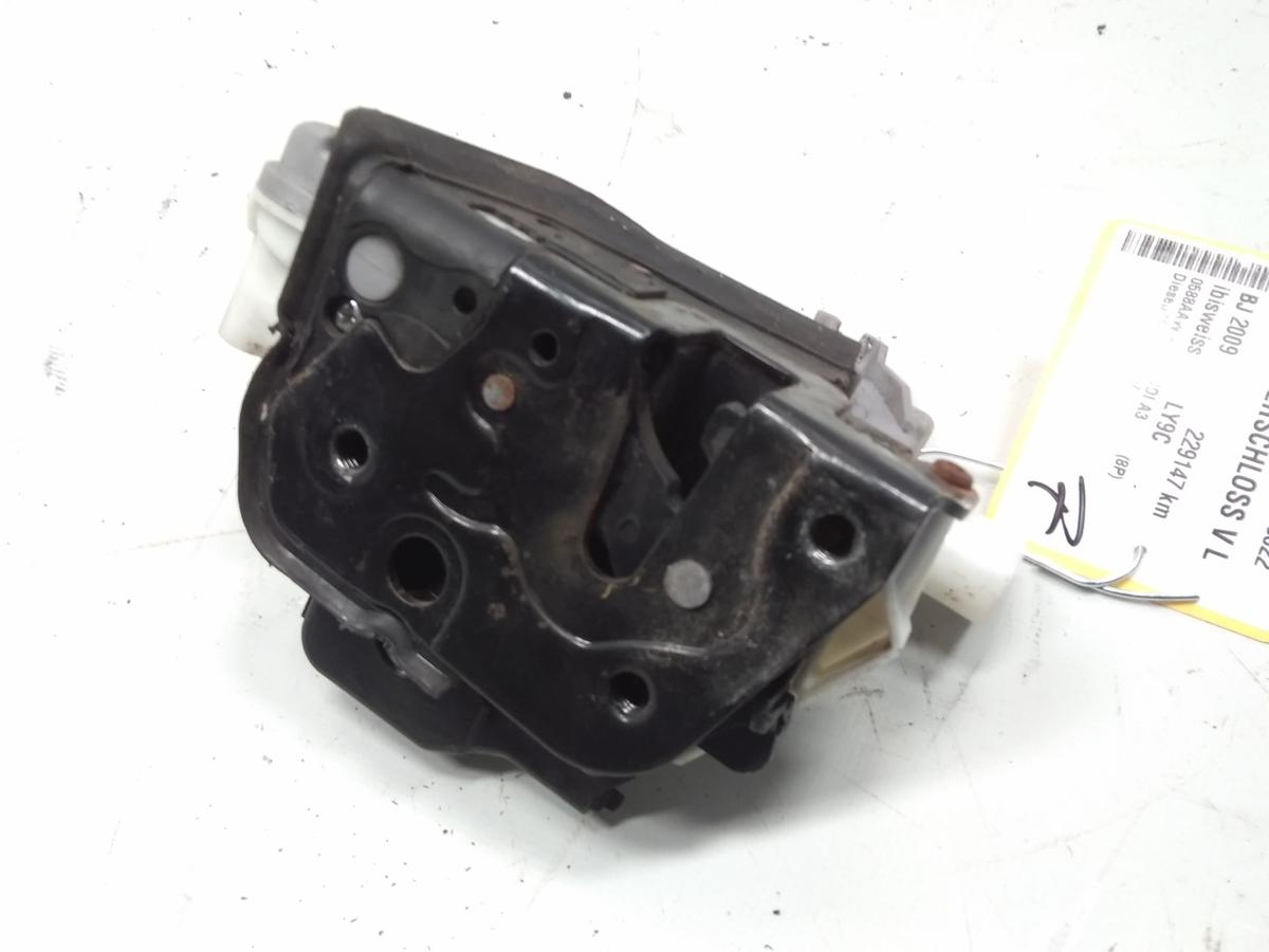 Audi A3 8P Türschloß vorn links mit ZV Bj.2009