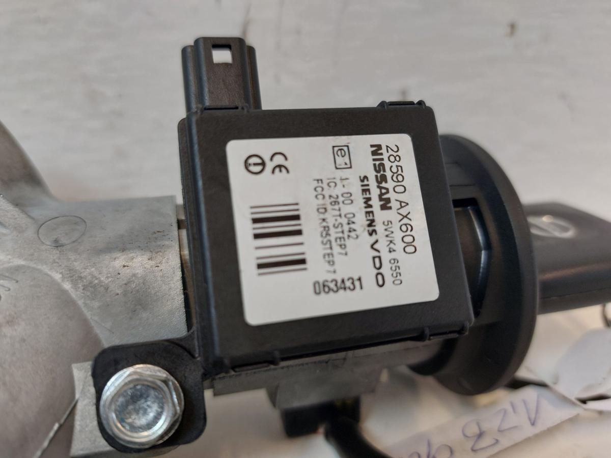 Nissan Micra K12 Z&uuml;ndschloss Lenkschloss 1 Schl&uuml;ssel keine Defekte Text lesen