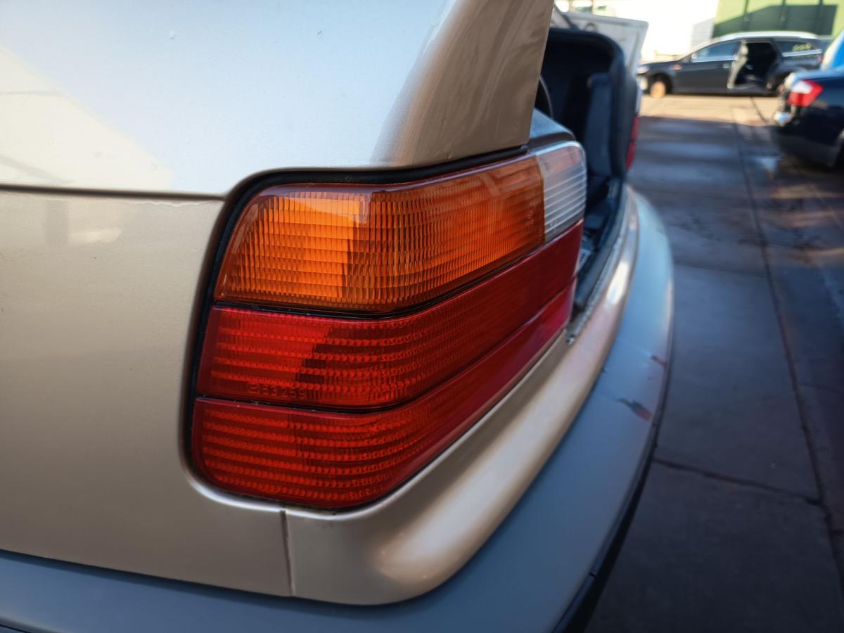 BMW 3er E36 Limousine original R&uuml;ckleuchte links Heck Schluss Licht Bj 1992