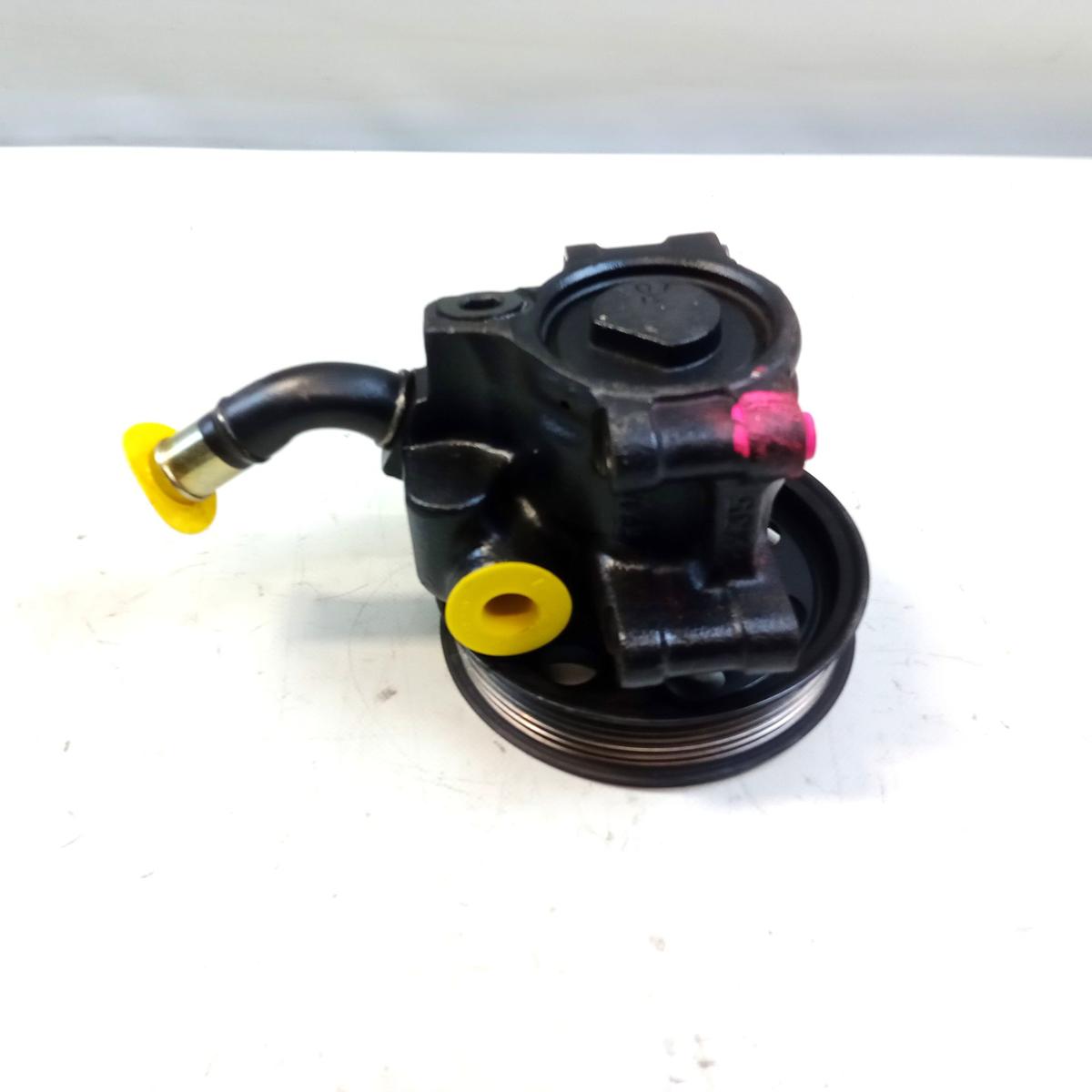 Pumpe Servolenkung Ford Focus Lim 3 5 tuerig Bj 1999