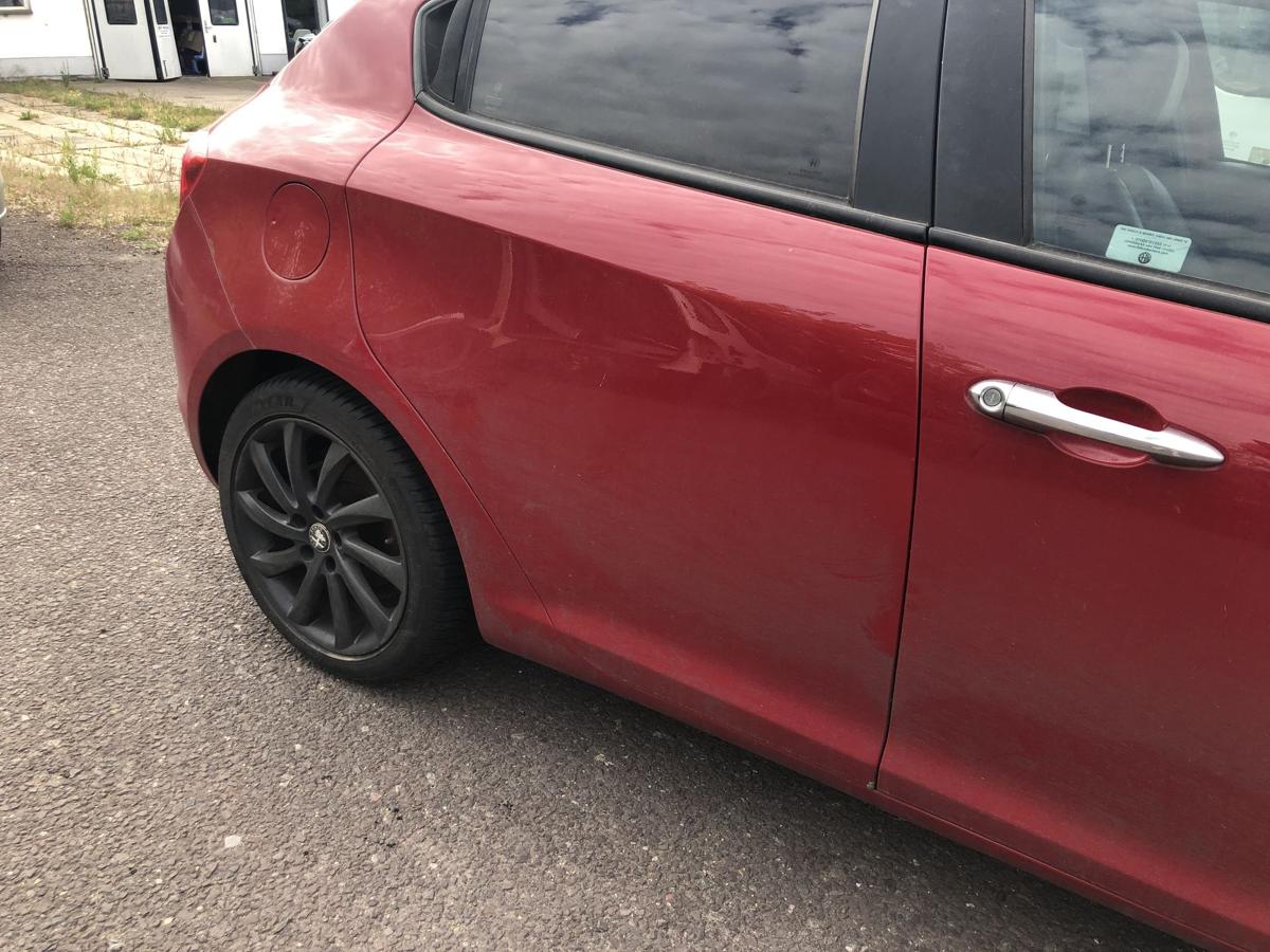 Tür hinten rechts Fondtür Hecktür Rohbau VR289 Rosso Alfa Romeo Giulietta 940