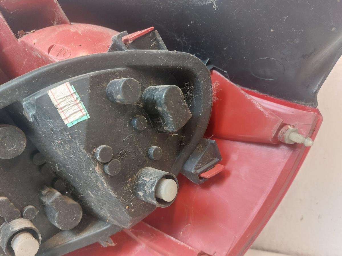 Renault Clio 3 III R R&uuml;ckleuchte links R&uuml;cklicht Heckleuchte 3 t&uuml;rer
