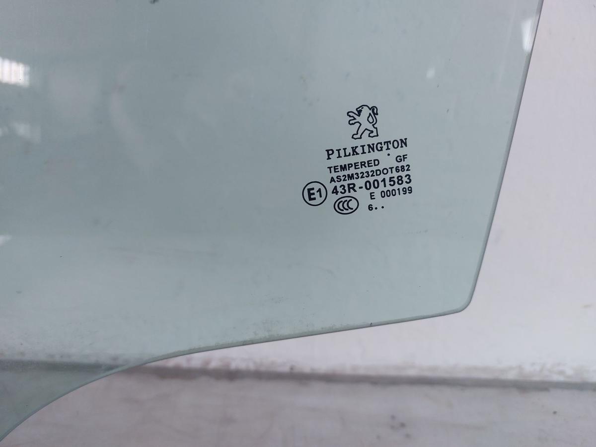 Peugeot 207 WA WC T&uuml;rscheibe vorn links Seitenscheibe Fahrert&uuml;r 5 t&uuml;rig Color