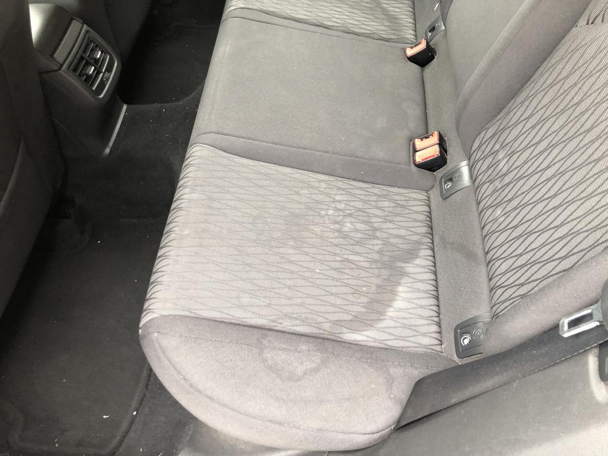 Seat Leon III 5F Rücksitzbank Sitzbank hinten Rückbank Stoff ISOFIX