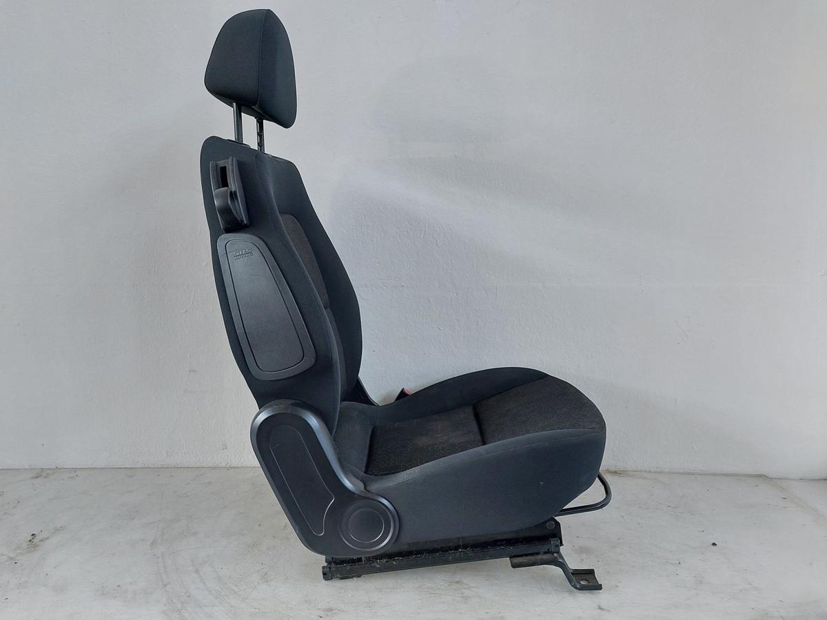 Mitsubishi Colt Z30 CZ3 Sitz vorn rechts Beifahrersitz 3 türer Stoffsitz