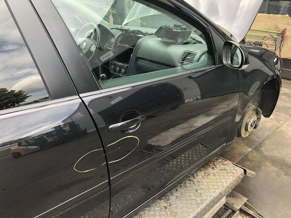 VW Golf V original Tür vorn rechts Beifahrer C9Z Black magic Bj 2008