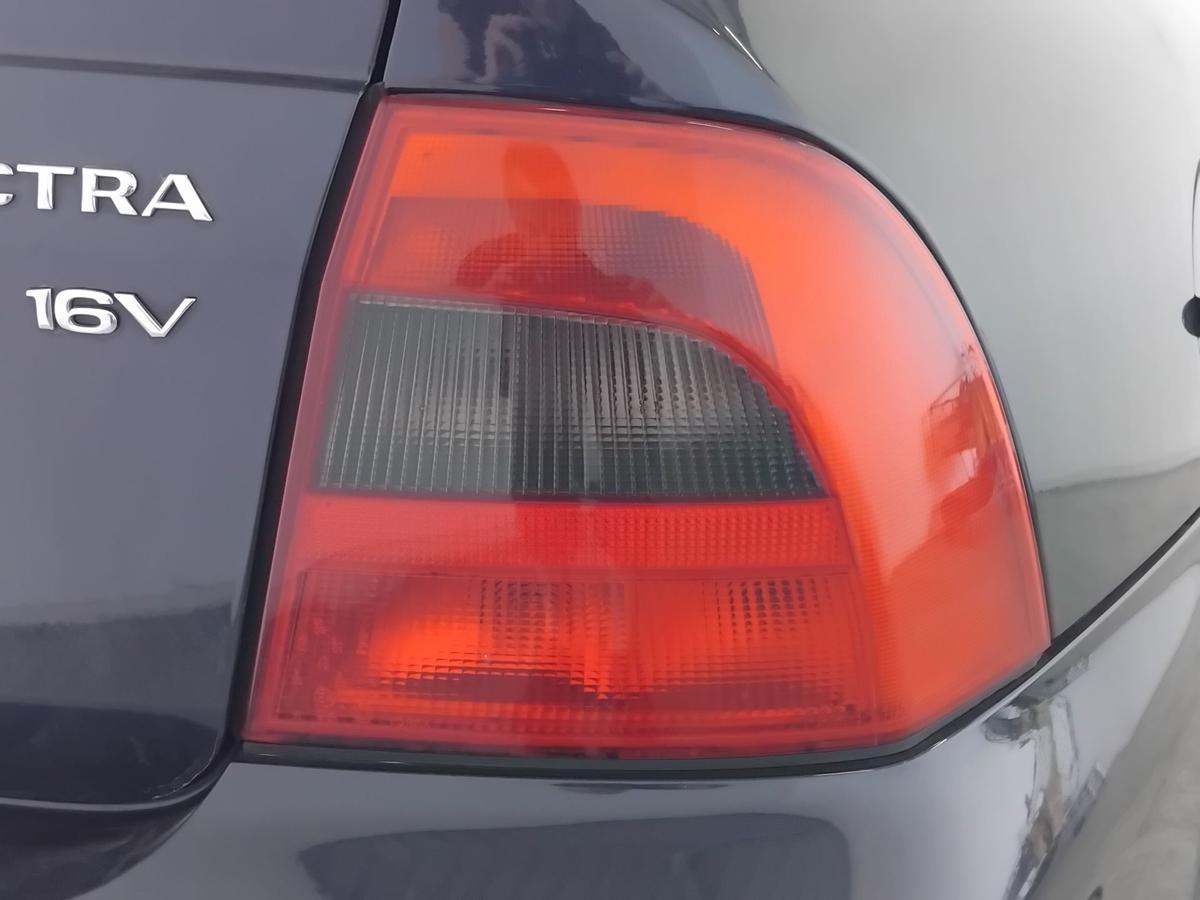 Opel Vectra B Limousine original R&uuml;ckleuchte Heckleuchte rechts BJ2001 Facelift