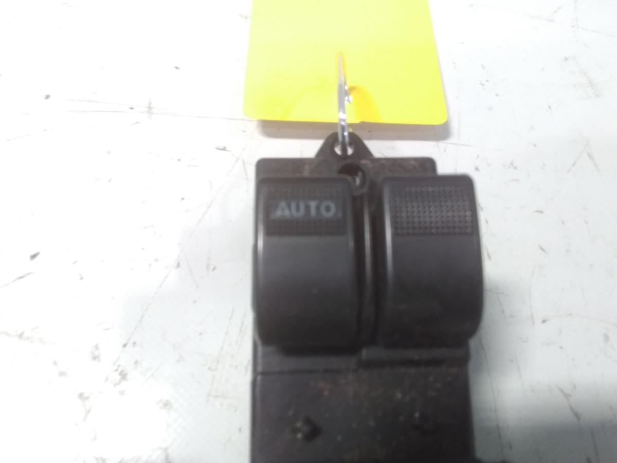 Mazda 6 GG GY original Schalter Fensterheber vorn links 4-Fach BJ2002