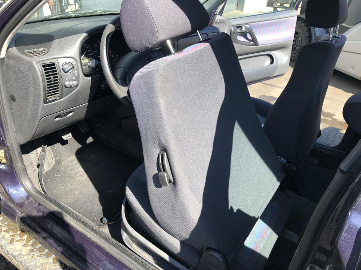 VW Polo 6N1 original Fahrersitz vorn links Stoff 3türer Sitzheizung Bj 1997