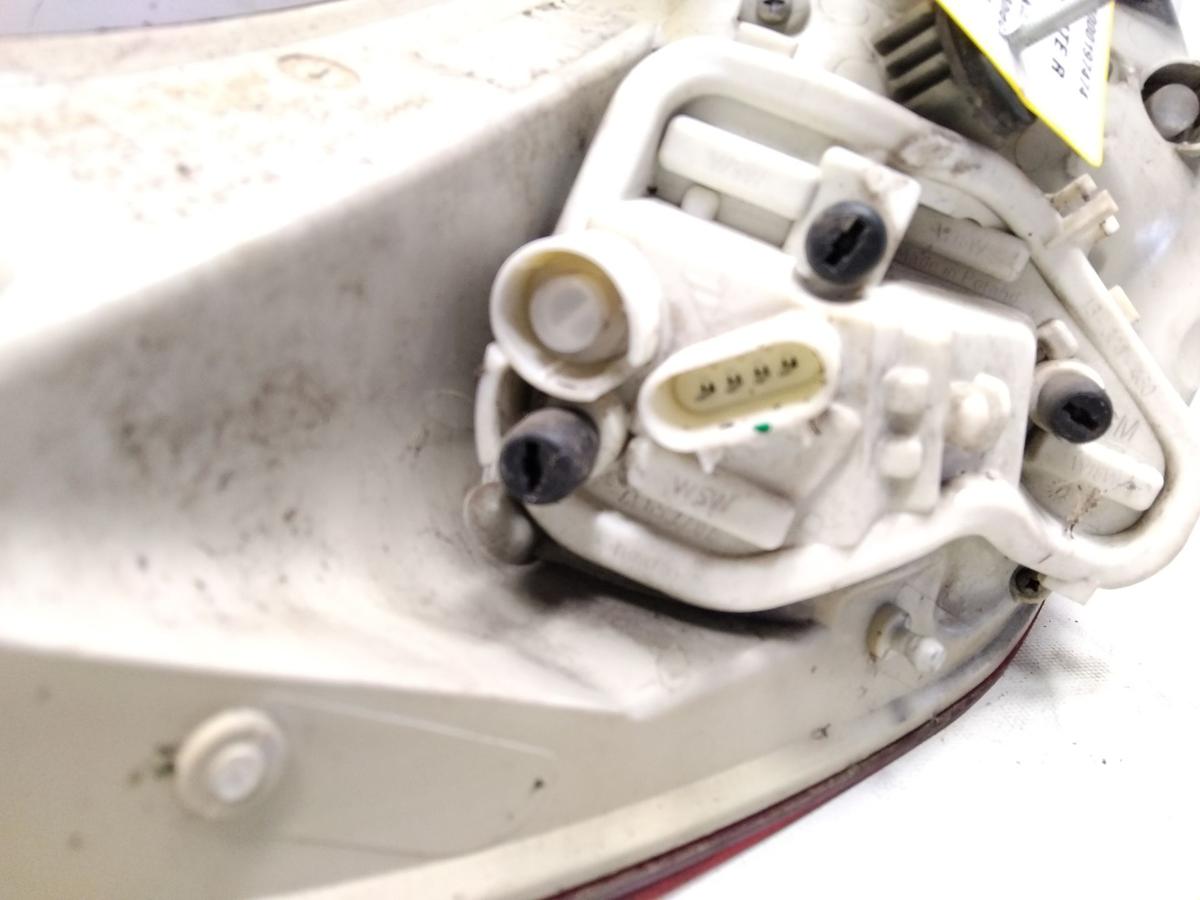 Opel Astra J 5-T&uuml;rer Flie&szlig;heck original R&uuml;ckleuchte Heckleuchte rechts BJ2010