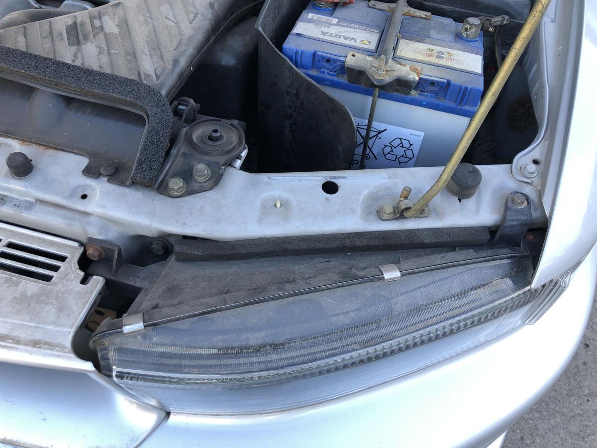 Mitsubishi Galant EA0 Avance Scheinwerfer links Hauptscheinwerfer Halogen OEM
