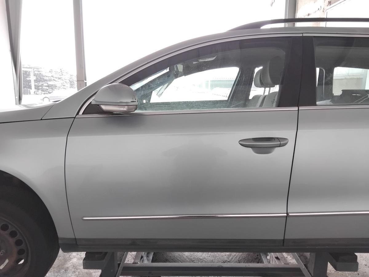 VW Passat 3C T&uuml;r vorn links Fahrert&uuml;r arcticbluesilver LB5M BJ2007