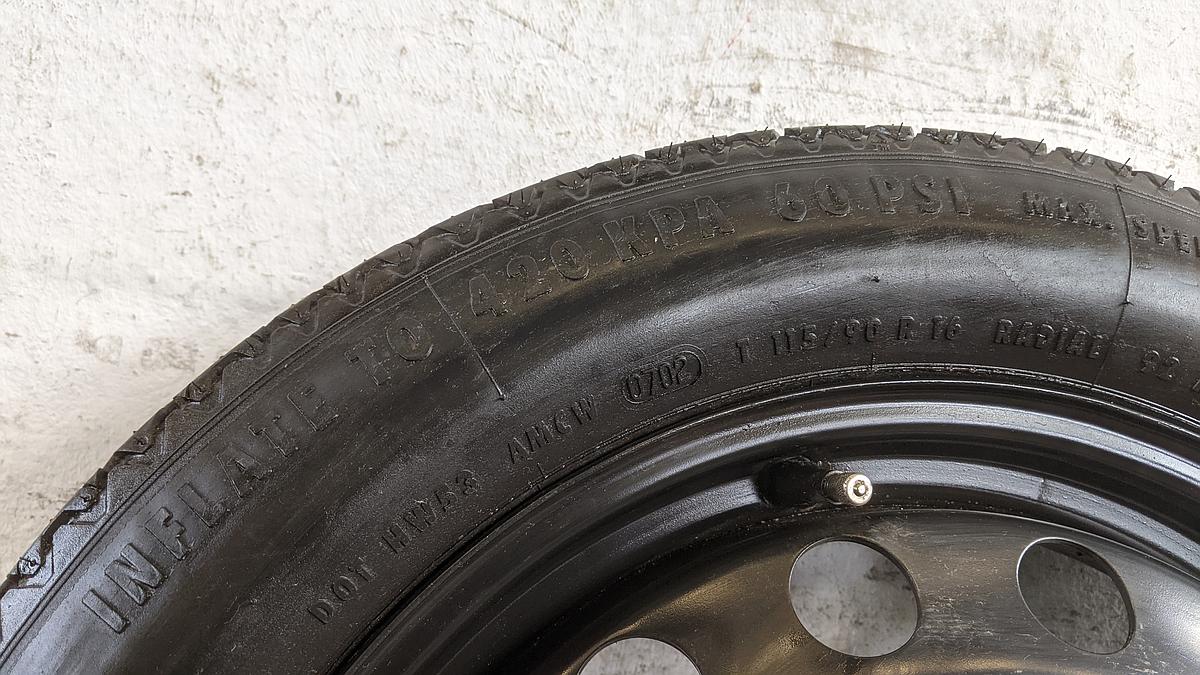 BMW 3er E46 Notrad Reserverad Rad T115/90R16 92M 6750006