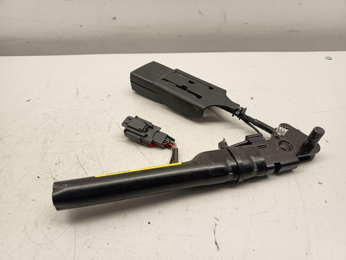 Renault Twingo II original Gurtstraffer Gurtschloss vorne links Baujahr 2009