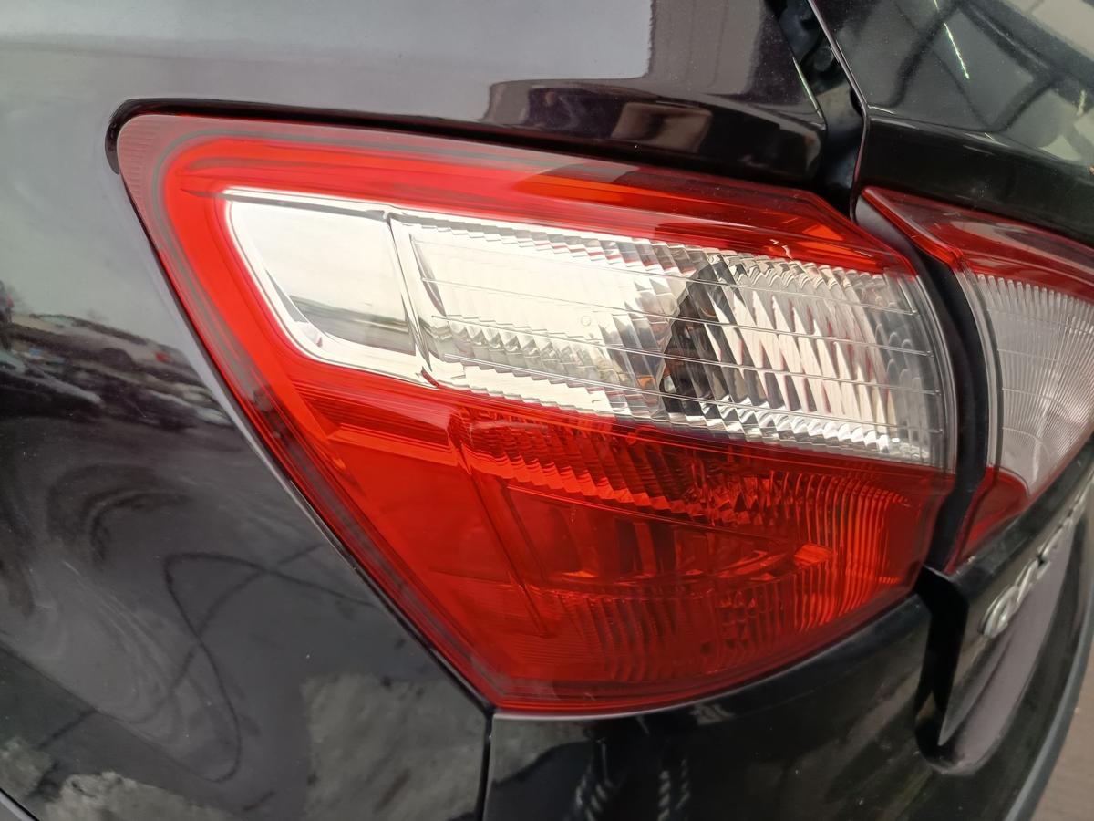 Nissan Qashqai original R&uuml;ckleuchte links au&szlig;en Facelfit Bj 2013