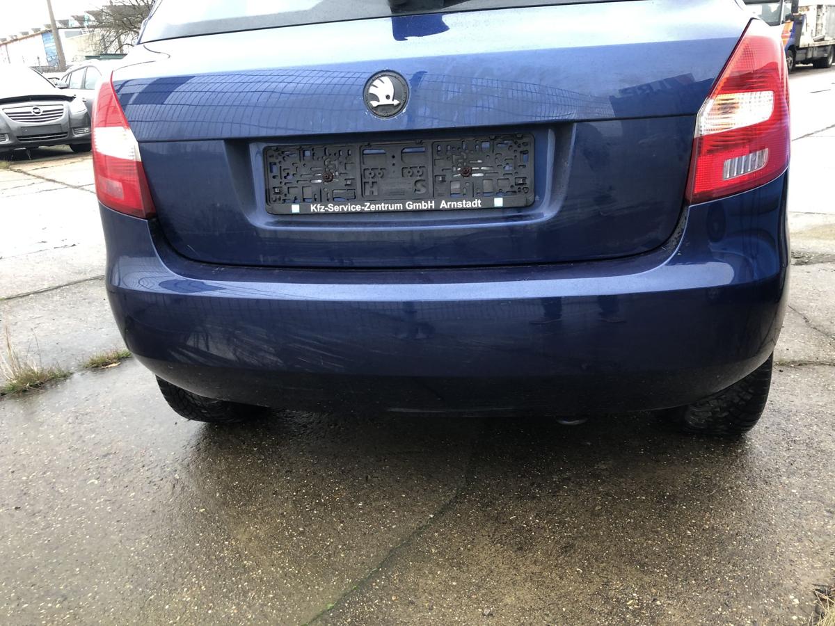 Skoda Fabia 2 Typ 5J Sto&szlig;f&auml;nger hinten Hecksch&uuml;rze ohne PDC 5trg LF5Q blau