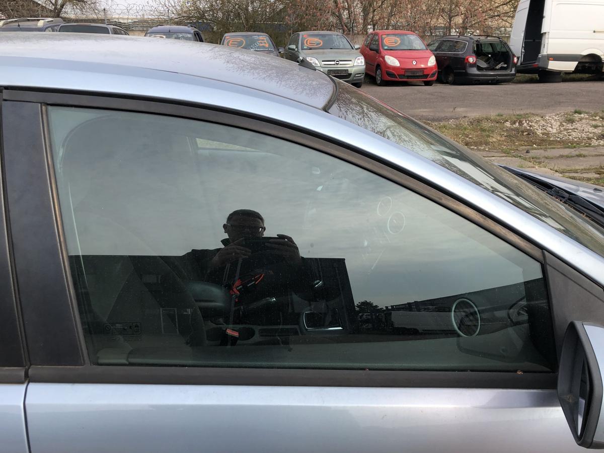 Ford Focus DA3 T&uuml;rscheibe vorn rechts Seitenscheibe Scheibe Beifahrer Colorglas