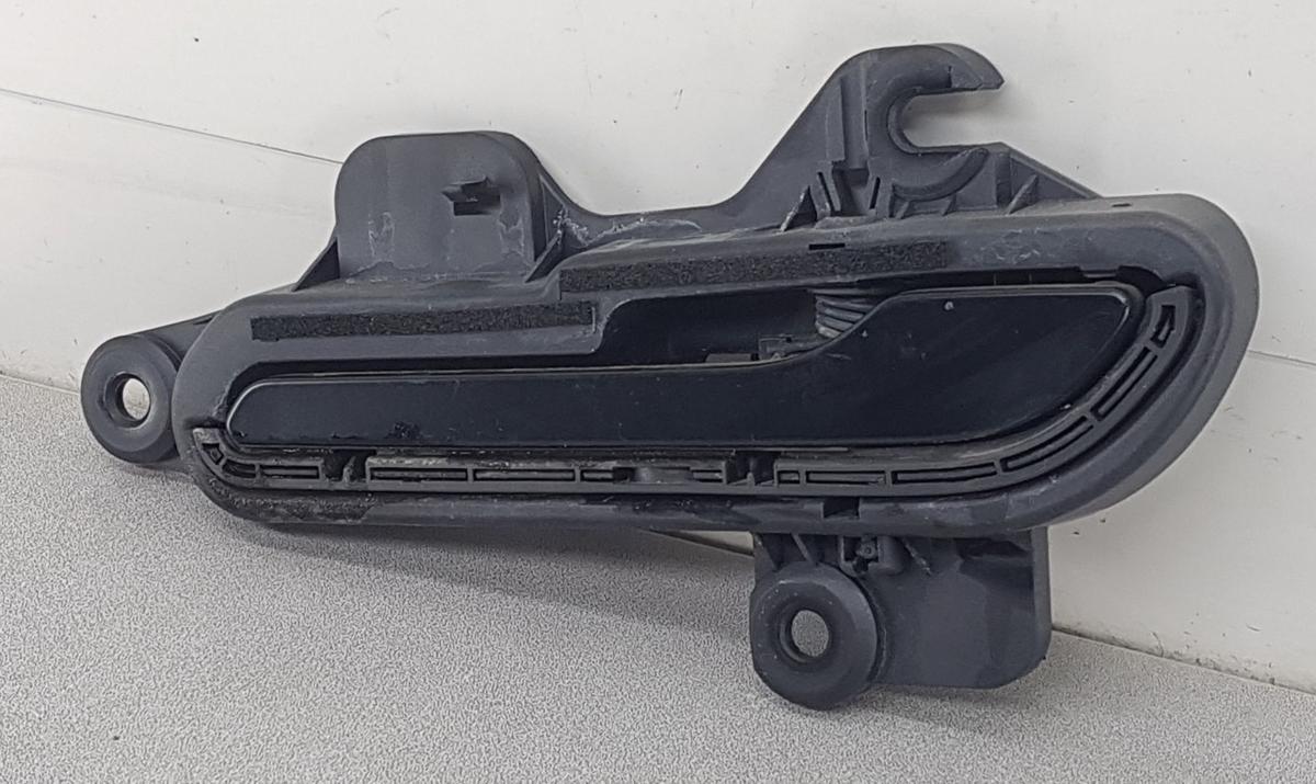 Tesla Model Y T&uuml;rgriff hinten links 1528114-00-D Bj22 in schwarz passt auch vorn