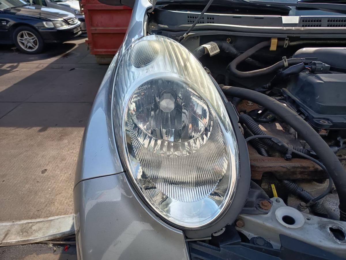 Nissan Micra K12 Scheinwerfer rechts Halogen/Haupt/Licht/Front Bj 2006
