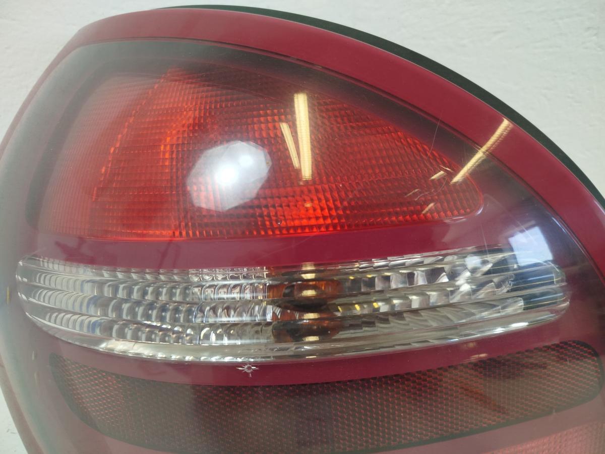 Nissan Almera N16 Rückleuchte Schlussleuchte Rücklicht hinten links bis Bj 2002
