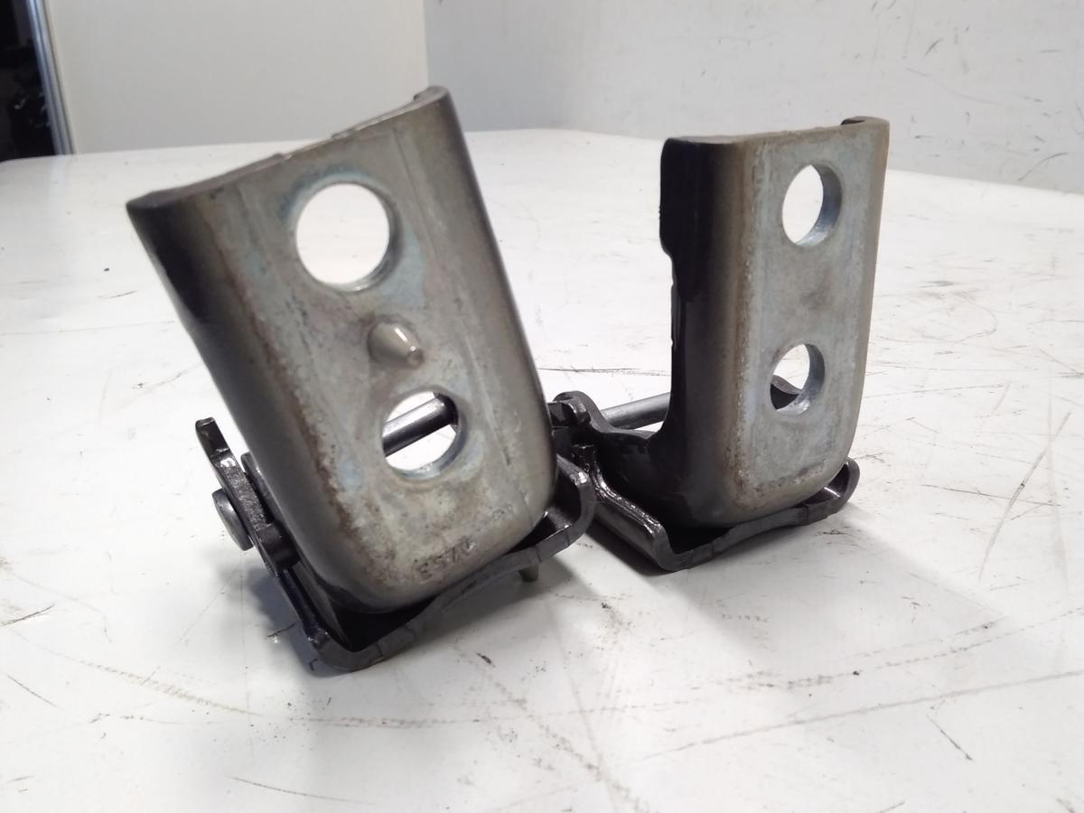 Opel Combo E original Satz Türscharniere vorn links unfallfrei Bj.2023