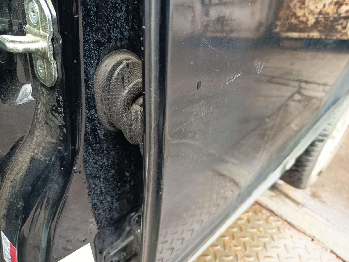 Mercedes W169 original T&uuml;r hinten links Fond 696 Nachtschwarz Bj 2005