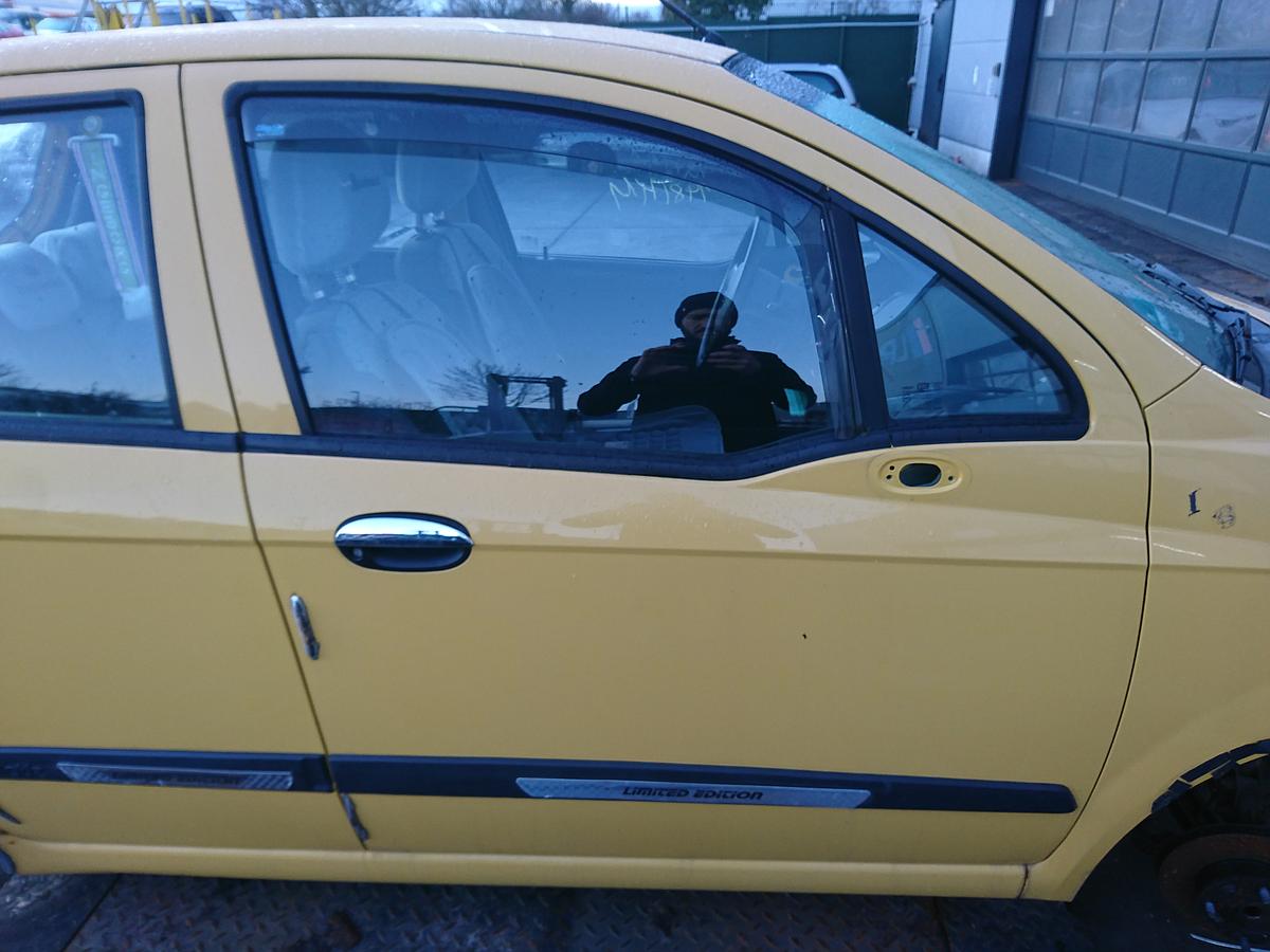 Chevrolet Matiz II 2 orig Tür VR Beifahrertür electric yellow Bj 2008