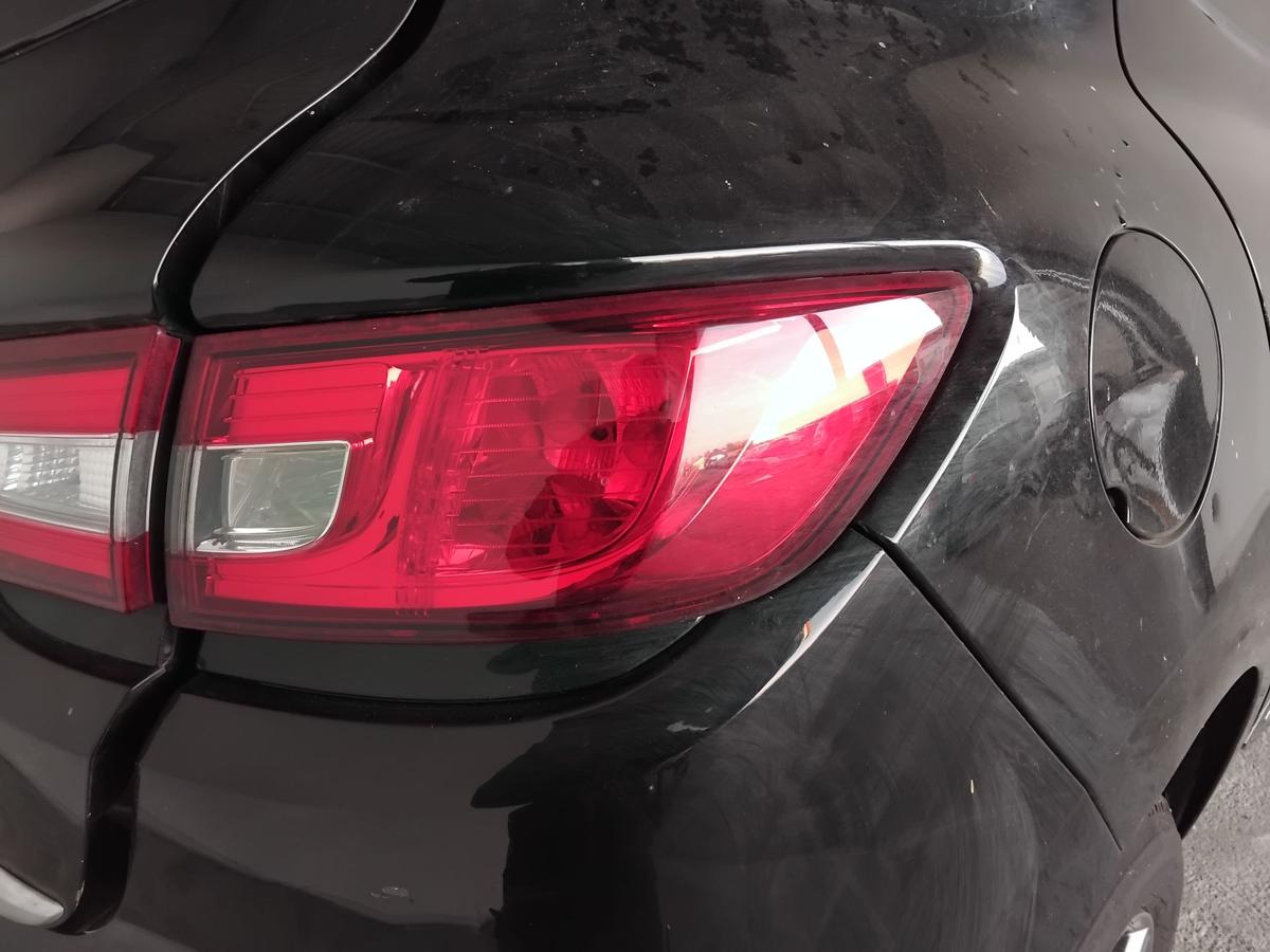 Renault Clio IV X98 original R&uuml;ckleuchte Heckleuchte rechts au&szlig;en BJ2016