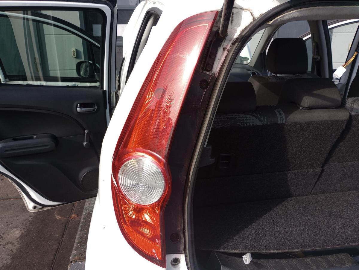 Opel Agila B original Rückleuchte links Fahrerseite Heck Schluss Licht Bj 2011