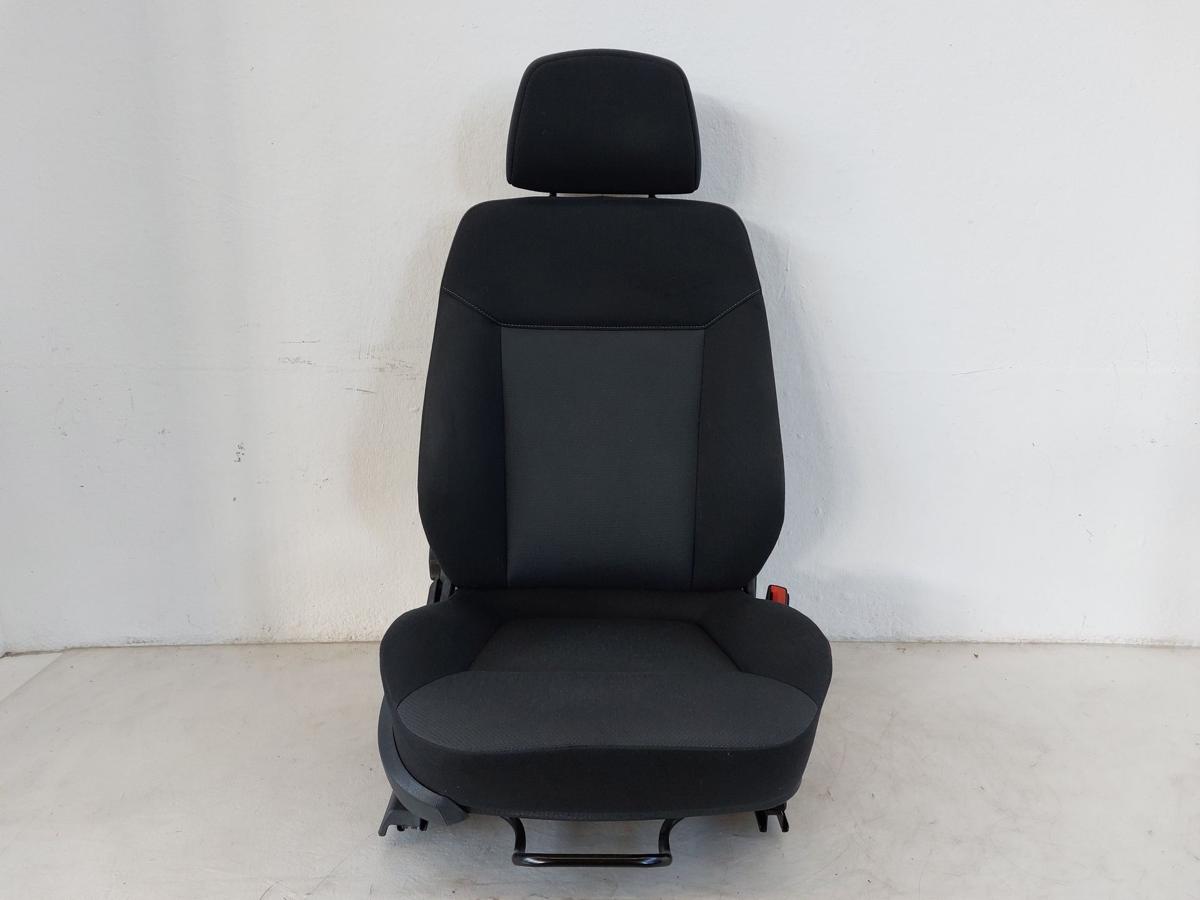 Opel Astra H Caravan Sitz vorn rechts Beifahrersitz ohne Heizung Stoffsitz