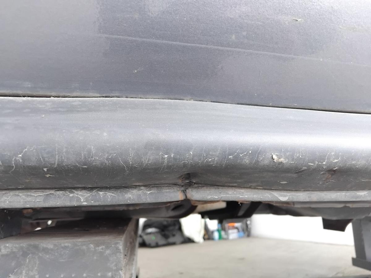 Mazda CX-7 ER T&uuml;r hinten rechts graumetallic M&auml;ngel BJ2008