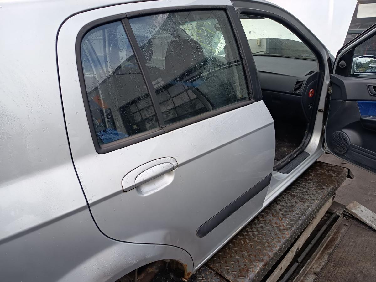 Hyundai Getz original Tür hinten rechts Fond 5S Space Silver Bj 2006