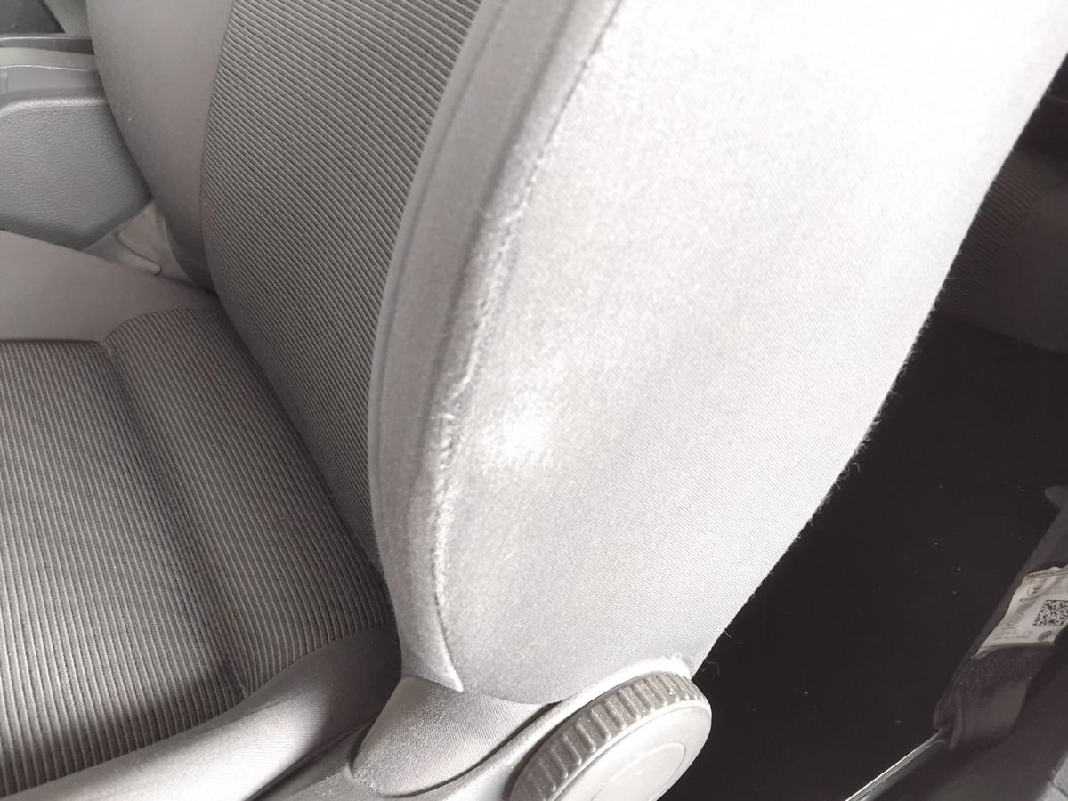 VW Golf 5 1K 3 türig Sitz vorn links Fahrersitz Stoff dunkelgrau BJ2008