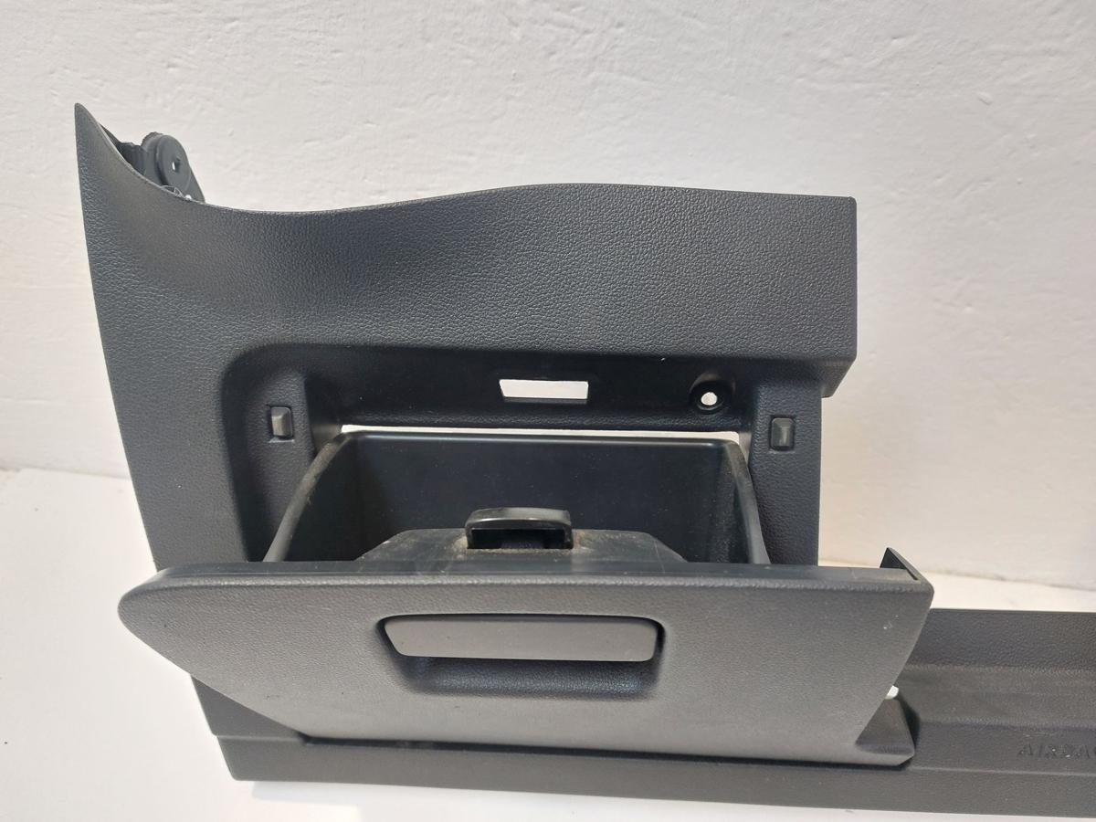 VW Golf 7 VII 5G AU Variant Verkleidung links unter Lenkäule mit Staufach Fach