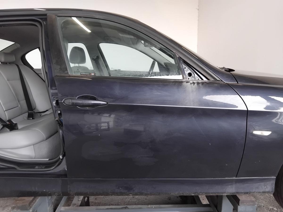 BMW 3er E90 E91 T&uuml;r vorn rechts Beifahrert&uuml;r monacoblaumetallic A35 BJ2007 Rost