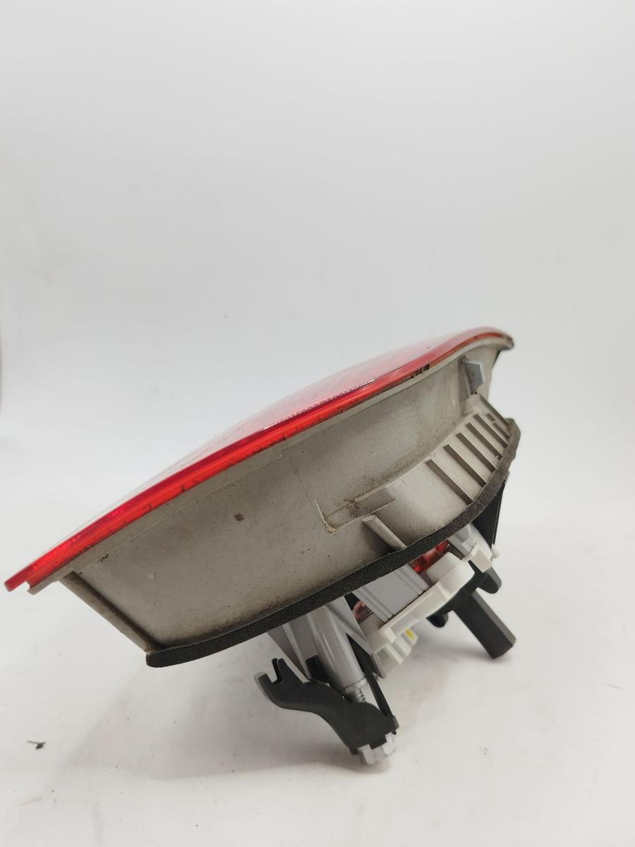 Audi A4 8E B7 R&uuml;ckleuchte links innen Heckklappe R&uuml;cklicht Heckleuchte Kombi